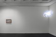 <p>展览现场，雷娜&middot;裴<em>，skin in my stomach</em>，麦勒画廊，瑞士苏黎世（拉米街），2025年11月13日 - 2026年1月17日，图片：Oliver K&uuml;mmerli</p>
