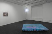 <p>展览现场，雷娜&middot;裴<em>，skin in my stomach</em>，麦勒画廊，瑞士苏黎世（拉米街），2025年11月13日 - 2026年1月17日，图片：Oliver K&uuml;mmerli</p>
