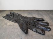 <p>Julia Steiner, <em>lost glove</em>, 2023, jacroki (cellulose/latex), acryllack, 340 x 150 x 20 cm, photo by Serge Hasenb&ouml;hler</p>
