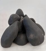 <p>洛雷达纳&middot;斯佩里尼，<em>Untitled</em>，2023，陶瓷，22.5 x 34 x 30 cm</p>
