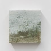 <p>Michel Comte,&nbsp;<em>Erosion</em>,&nbsp;2018, porcelain, rock salt, rock flour and mineral pigments, 33 x 33 x 10 cm</p>
