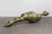 <p>Hu Qingyan, Airhead No. 2,&nbsp;2016, carbon steel, air, 53 x 252 x 53 cm</p>
