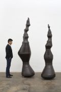 <p>Hu Qingyan, <em>Idiots (big)</em>,&nbsp;2015, steel, air, 241 x 73 x 65 cm (No. 1), 280 x 85 x 70 cm (No. 2)</p>
