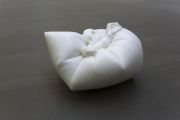 <p>Hu Qingyan, <em>One Breath - Portrait of the Wife</em>,&nbsp;2015, marble, 15 &times; 25 &times; 23 cm</p>
