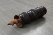 <p>Hu Qingyan,&nbsp;<em>Shell</em>,&nbsp;2017, carbon steel, 36 x 128 x 33 cm</p>
