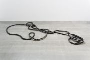 <p>Hu Qingyan,<em>The Empty Room No. 5</em>, 2014, square steel tube, air,<br />
15 x 433 x 206 cm</p>
