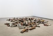 <p>Hu Qingyan, <em>The People</em>, 2014, scrap steel tubes, air, 330 pcs, sizes vary from 6 x 35 x 8 cm to 10 x 60 x 35 cm</p>
