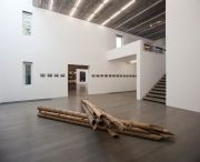 <p isrender="true">展览现场，<em>穿帮</em>，麦勒画廊 北京-卢森，中国北京，2011年9月4日 &ndash; 2011年10月23日</p>
