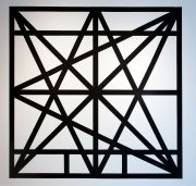 <p isrender="true">安纳托里&middot;舒拉勒夫，<em>Alphabeths</em>，2017，300 x 300 cm&nbsp;</p>
