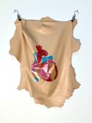 <p>Klodin Erb,&nbsp;<em>Herzkammer #5,</em> 2023 / 2024, Metallic acrylic paint and sewing thread on dyed lamb leather, two clothes hooks and clips, ca 90 x 70 cm</p>
