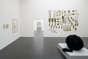 <p>展览现场，<em>Marion Baruch. Retrospektive - innenausseninnen</em>，卢塞恩美术馆，瑞士卢塞恩，2020年2月29日 - 10月11日，图片：Marc Latzel</p>
