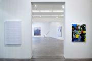 <p>展览现场，<em>FEELINGS OF THE SEASON</em>, 麦勒画廊 北京-卢森，瑞士卢森，2022年12月7日 - 2023年2月4日</p>
