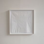 <p>米歇尔&middot;孔德，<em>影子</em>，2018，纯净水，手工生宣，66 x 66 cm</p>
