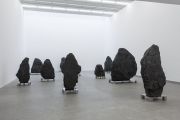 <p>展览现场，<em>guarda 看</em>，麦勒画廊 北京-卢森，中国北京，2013年11月16日 &ndash; 2014年1月19日</p>
