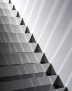 <p>诺特&middot;维塔尔，<em>梯子</em>，2013，不锈钢，528 x 860 x 568 cm，局部</p>
