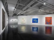 <p>展览现场，<em>章鱼山</em>，上海油罐艺术中心，中国上海，2024年3月1日 &ndash; 6月2日，图片提供：上海油罐艺术中心，图片：JJYPHOTO</p>
