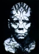 <p isrender="true">安纳托里&middot;舒拉勒夫，<em isrender="true">Tattoo</em>，1996，c-print，亚克力，140 x 120 cm</p>

