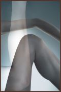 <p>魏德曼/梅特勒，<em>tender hug 2</em>，2024，1/3，lambdaprint，深色橡木画框，120 x 80 cm，3版</p>
