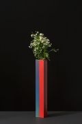 <p>Tobias Rehberger, <em>Not Vital</em>,&nbsp;2019, ongoing series of vase portraits, porcelain, paint, ink, marguerites, 55 x 8.5 x 7.5 cm (vase)</p>
